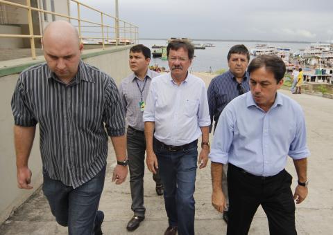 Representantes do governo federal visitam Terminal Pesqueiro